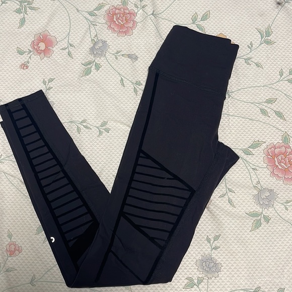 Alo patterned leggings - Picture 2 of 5